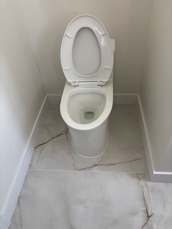 Maid It Neat Cleaning Services - House Cleaning in Downey